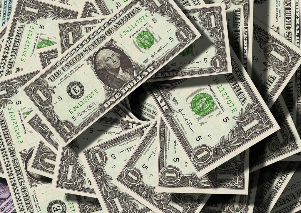 テントに価格お金は高い...