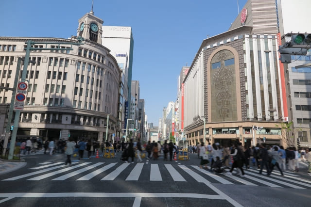銀座 交差点